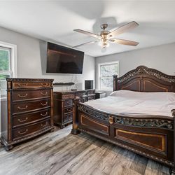 Bedroom Set 