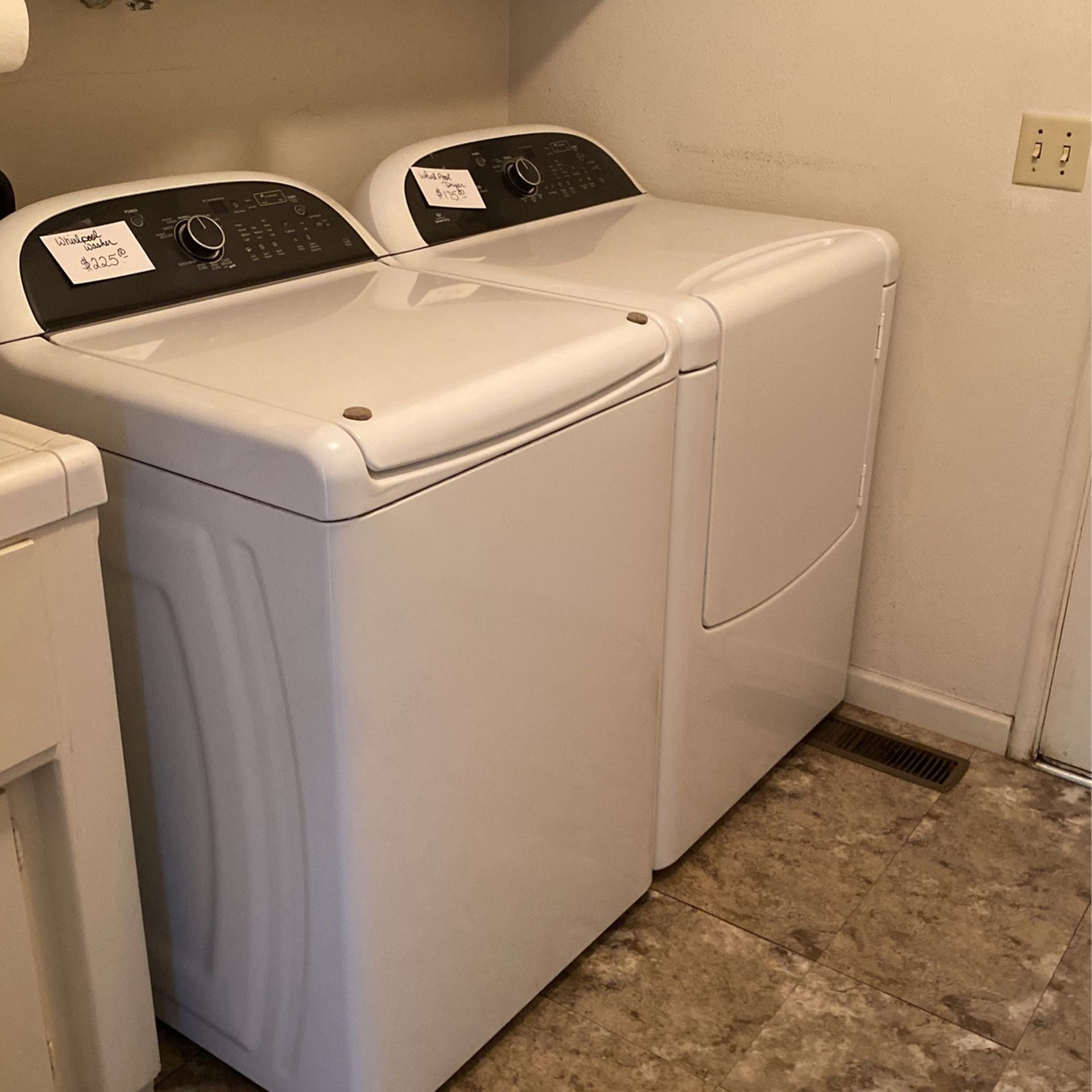 Whirlpool Cabrio Platinum Washer/Dryer Set