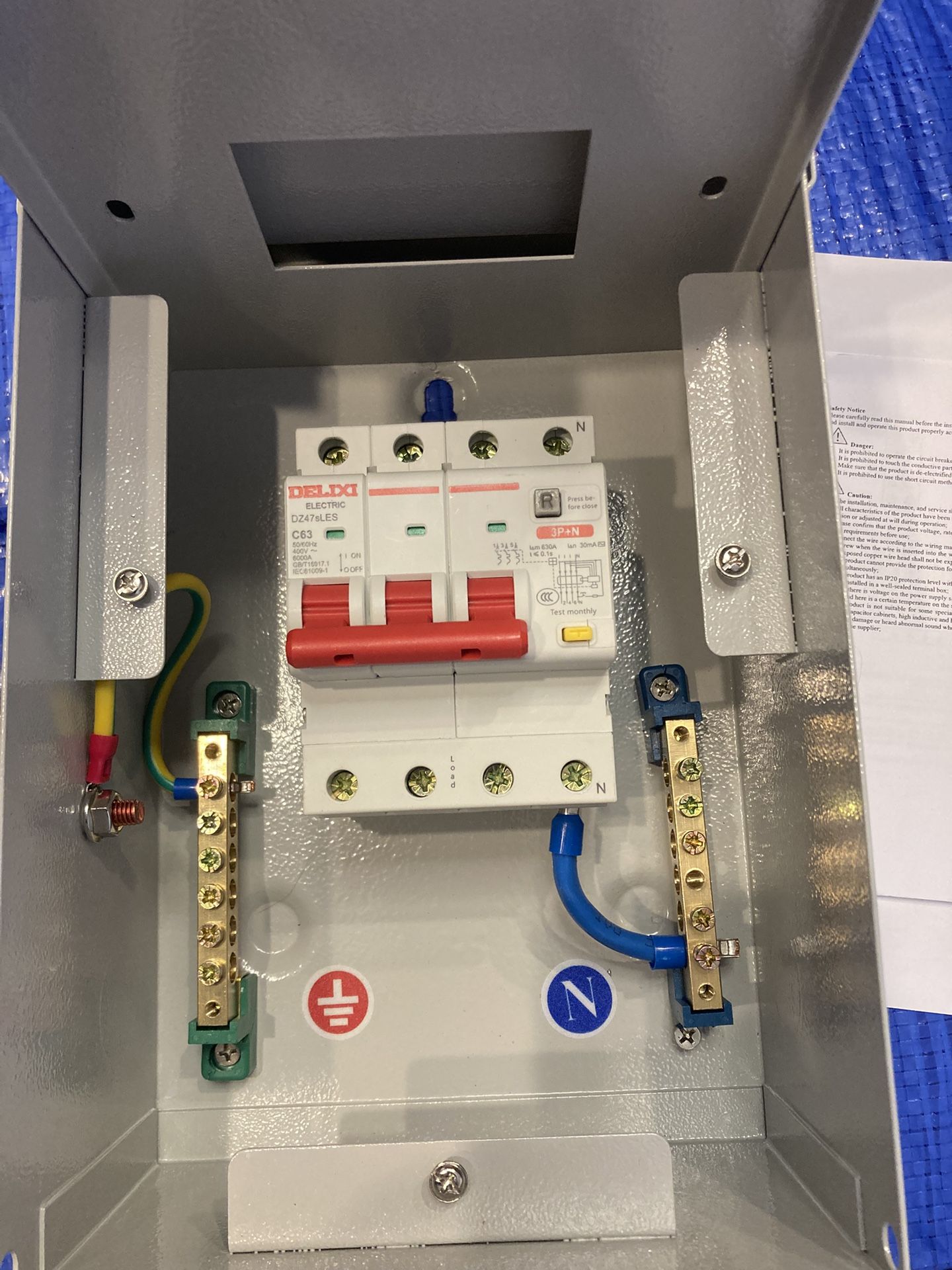 Magula 60 Amp Spa Panel with 3-Pole 60 Amp GFCI Breaker Included UL Listed Extra Spaces for Branch Circuits Outdoor Rated Weatherproof Box for Spa wit