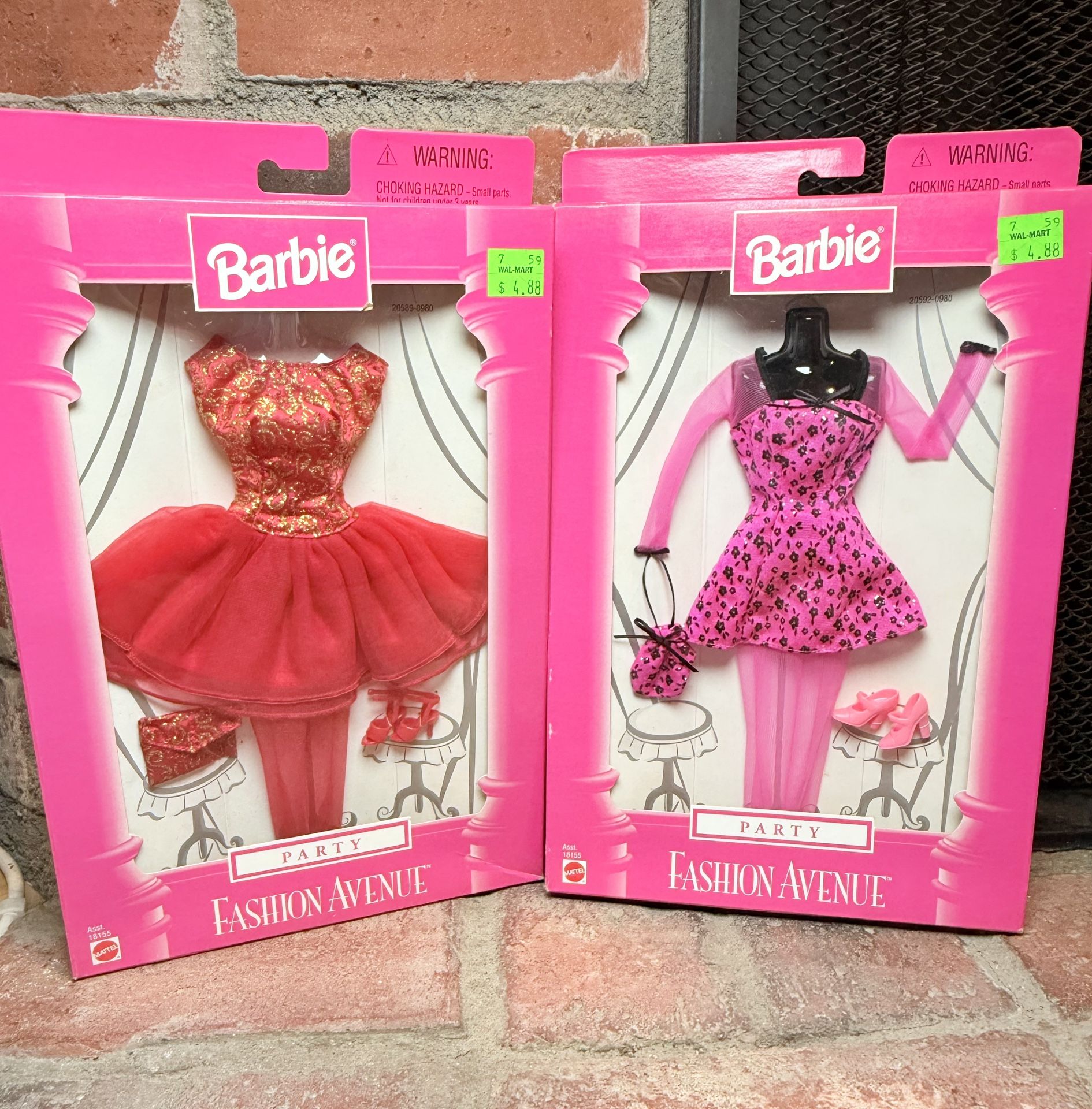RARE 1998 BARBIE PARTY RED DRESS & PINK DRESS FASHION AVENUE