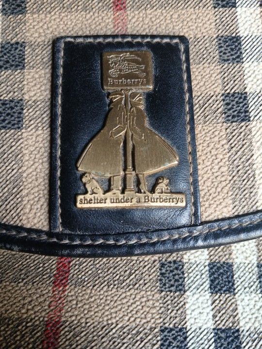 Woman's Burberry Bag