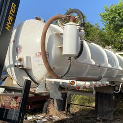 2012 Dragon Vacuum Trailer 130BBL