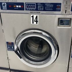 Washing machine in March, in good condition.