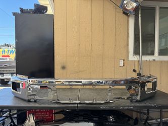 2024 2025 2026 FORD F-150 FRONT BUMPER COVER OEM USED