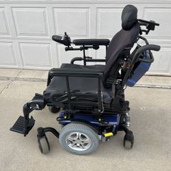 Quantum Q6 Edge Power Wheel Chair