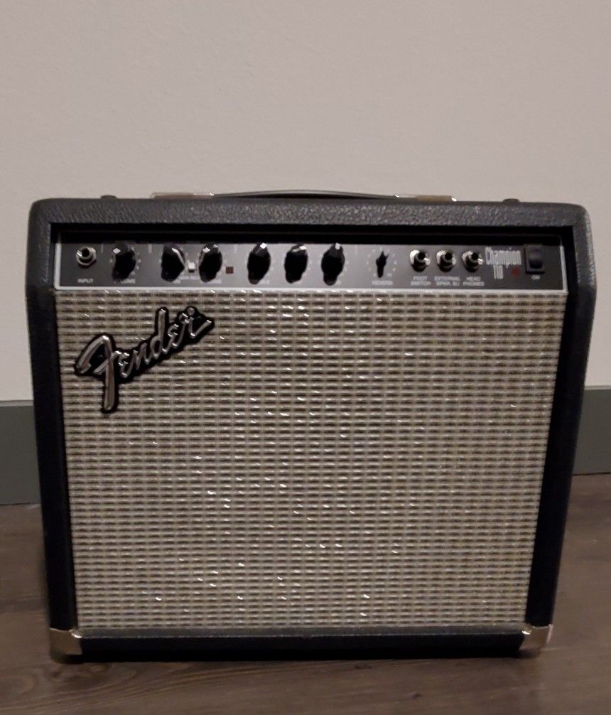 1996 Fender - Champion 110