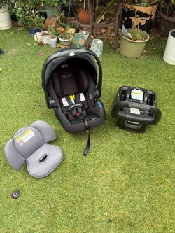 Graco Infant Car Seat with Base and Insert