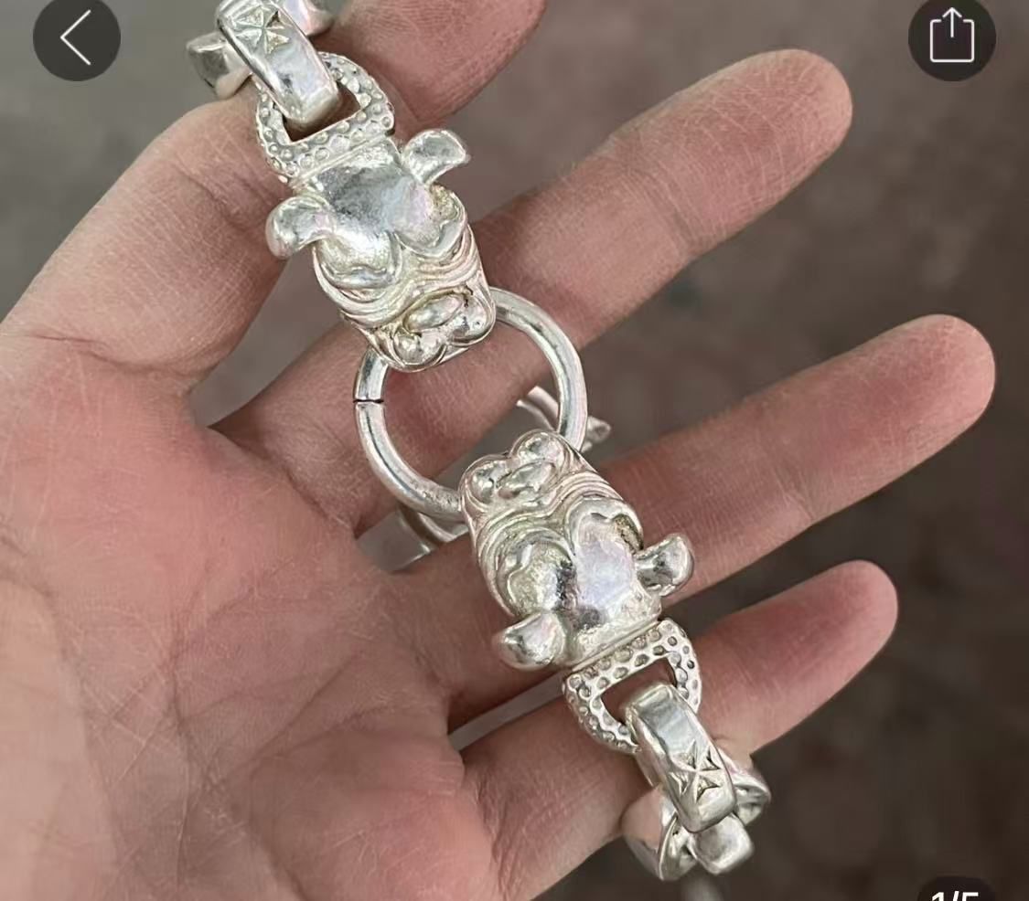 8 inches Japanese Antique Tiger Head Bracelet。