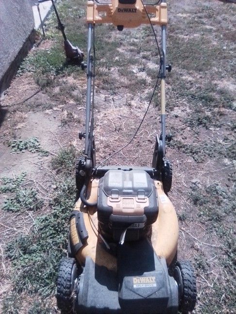 DeWalt Battery Powered Lawnmower. Works, Missing...