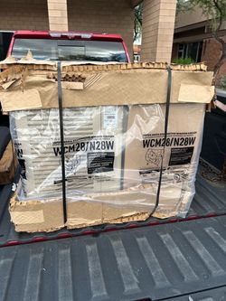 New Champion window evaporative swamp cooler