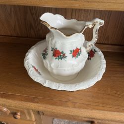 Antique Wash Basin And Pitcher 