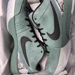 Kobe IV Protro