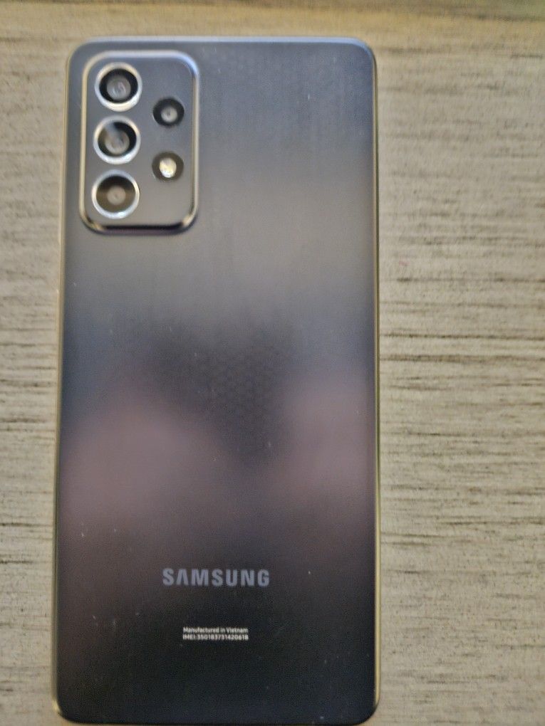 Samsung Galaxy A52