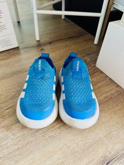 Adidas Slip-On Sneakers – Toddler Size 7