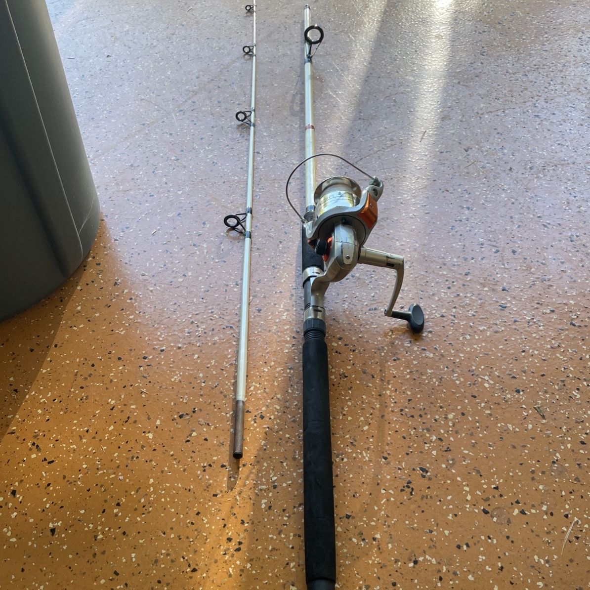 R2F Fishing Rod And Reel Good Condition for Sale in San Clemente, CA -  OfferUp