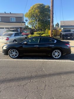 2009 Nissan Maxima