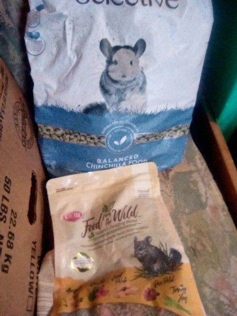 Rabbit, Rat And Chinchillas Food