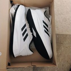 Mens Running Shoes New Addidas Size 11 1/2