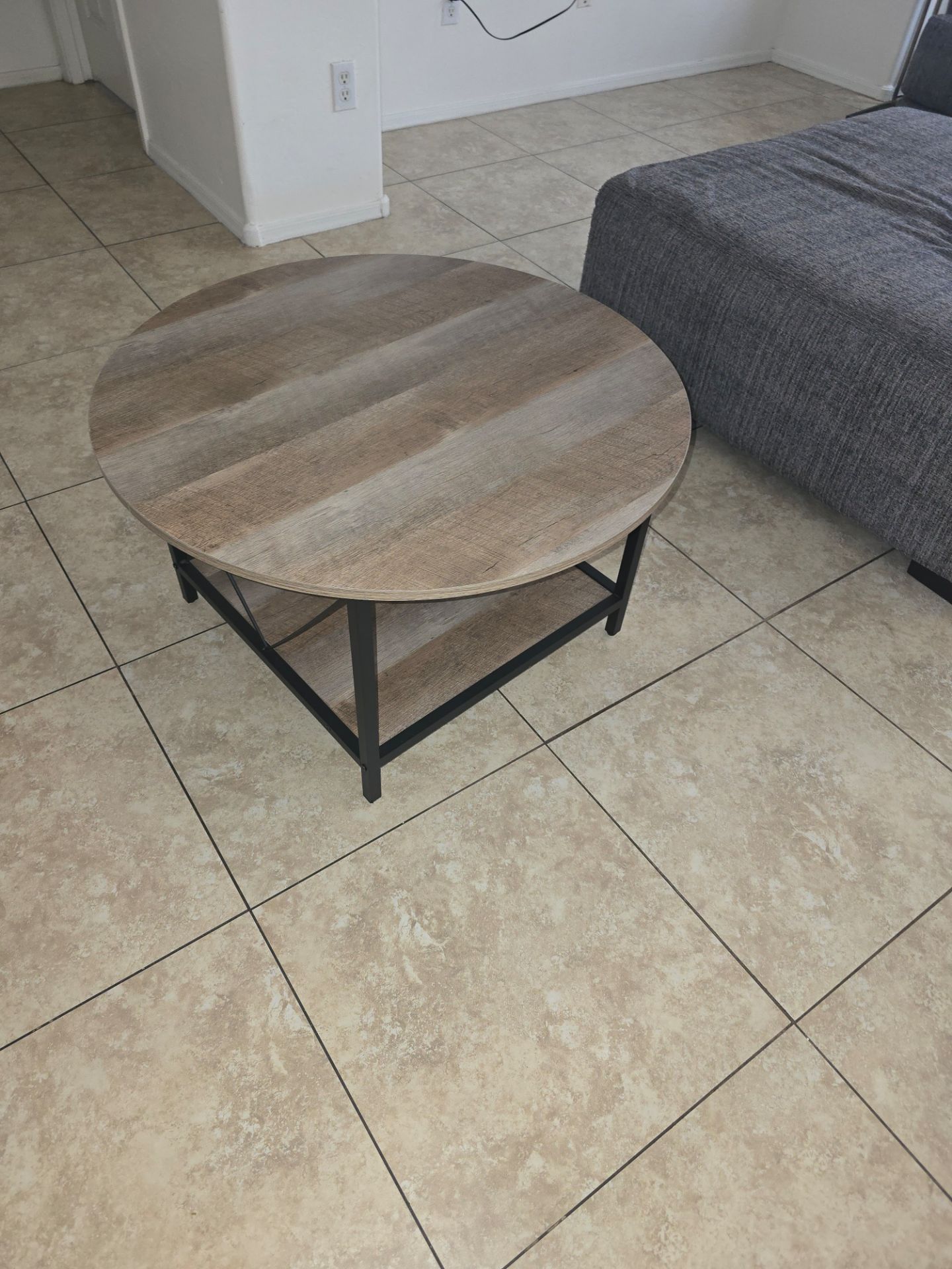 Living Room Center Table – $60 (Great Condition)