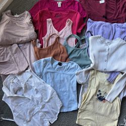 12 Girl Tops Size Jr, Small