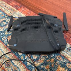 Linksys WRT 32X Gaming Router