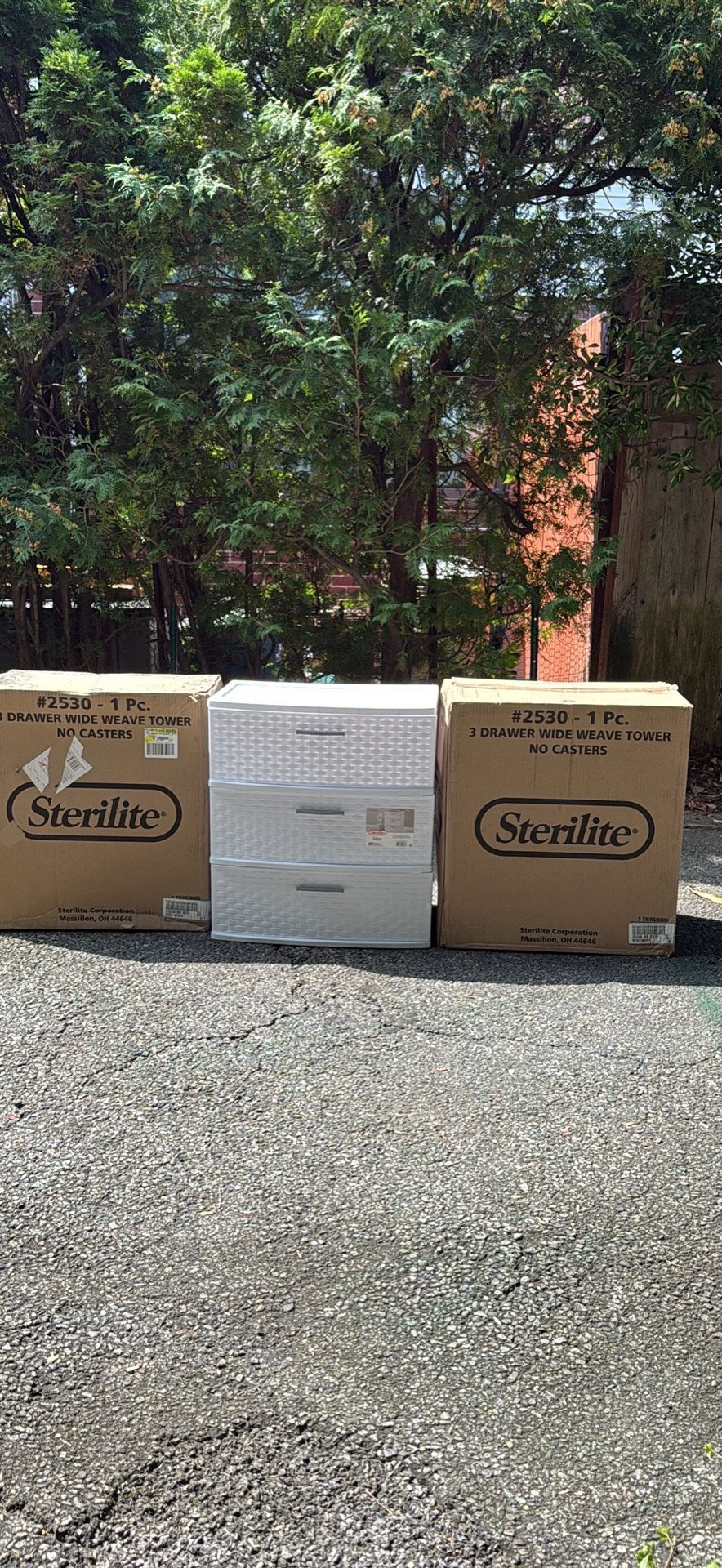 Brand New Sterilite 3 Drawer Storage Dresser