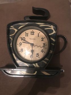 Small coffee cup clock