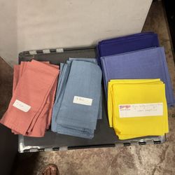 Mixed Color Napkins $$$