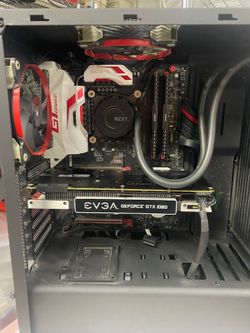​RAZER i7 GAMING PC \ GTX 1080 \ 16GB \ M.2 \ Liquid Cooled \ Wireless Keychron K2 - $375 OBO