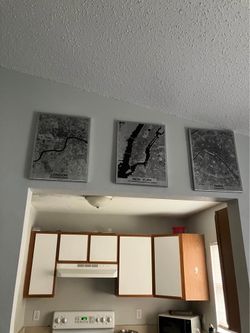 Various Travel Themed  wall decor