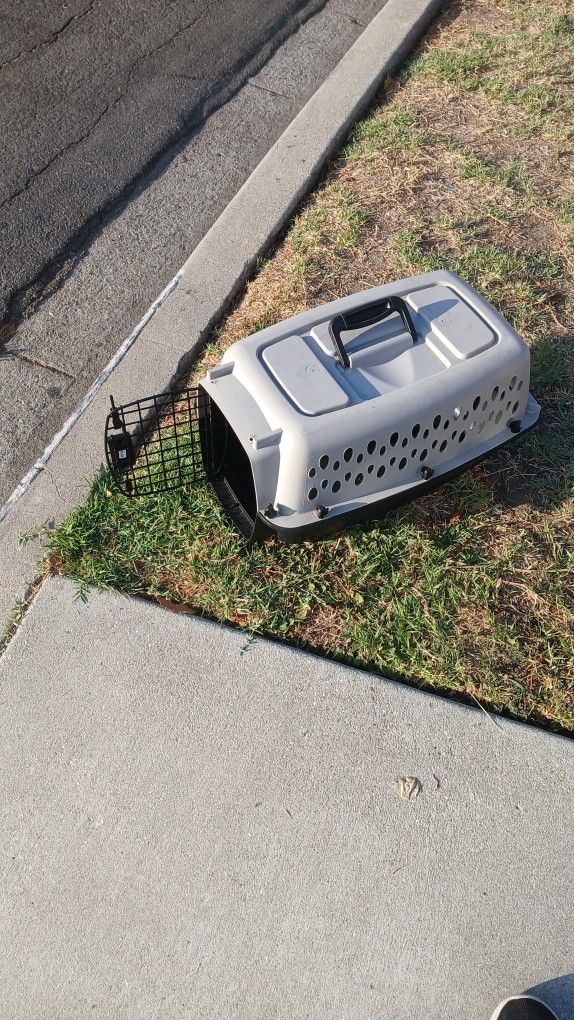 Cat/dog Cage