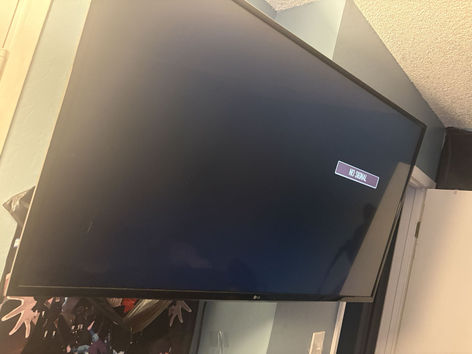 LG Tv 43 “