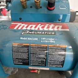 Makita Air Compressor 