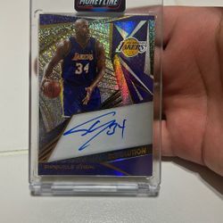 Shaquille O’Neal Revolution On Card Auto
