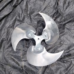 Packard #R32017 Revcor 20"  Aluminum Fan Blade/3-Blade Fixed Hub Blade