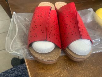 Brand new sandals size 9.5
