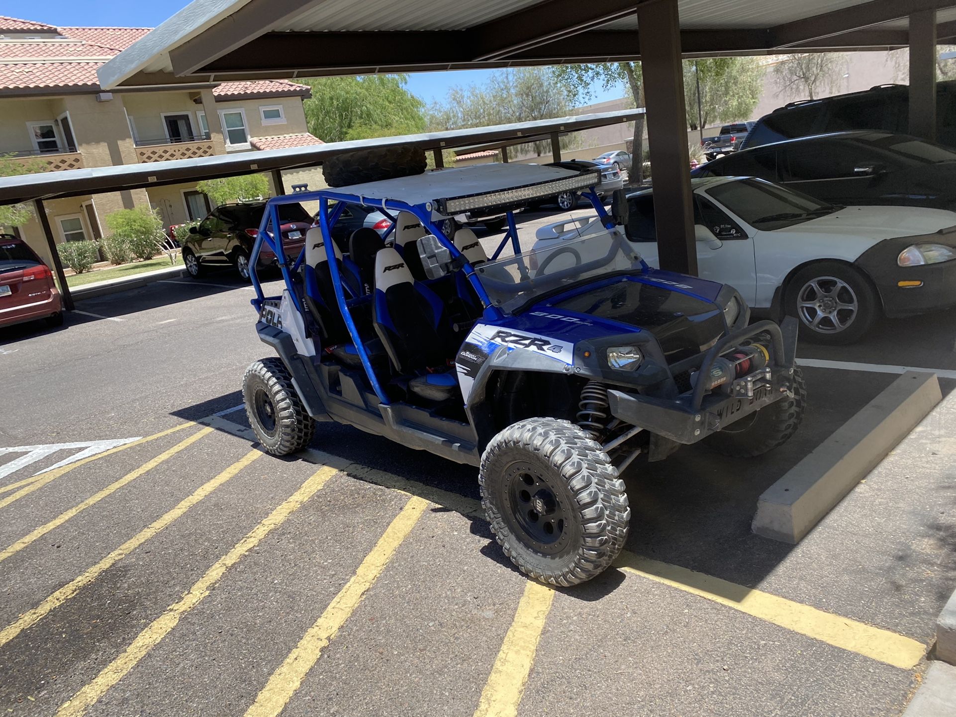 Photo 2010 Robby Gordon 800 4 Seater