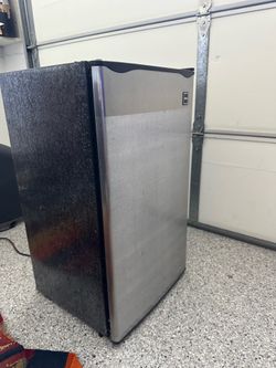Mini fridge.