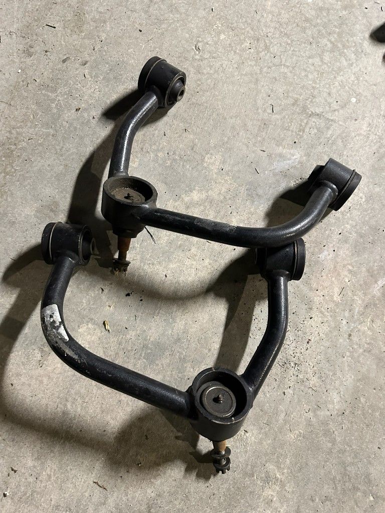 2015-2020 Aftermarket Upper Control Arms For Lift