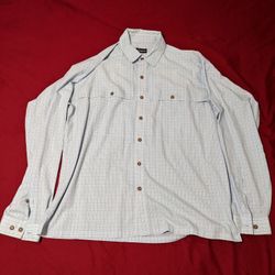 Patagonia Long Sleeve Button Down Collared Shirt Wooden Buttons Light Blue
