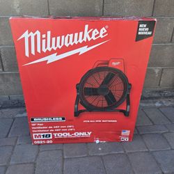 Milwaukee M18 Brushless Cordless Hybrid 18-in. Variable  Speed Fan(Tool Only)