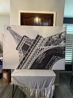IKEA BASSHOLMA LARGE EIFFEL TOWER PRINT CANVAS 55x79”