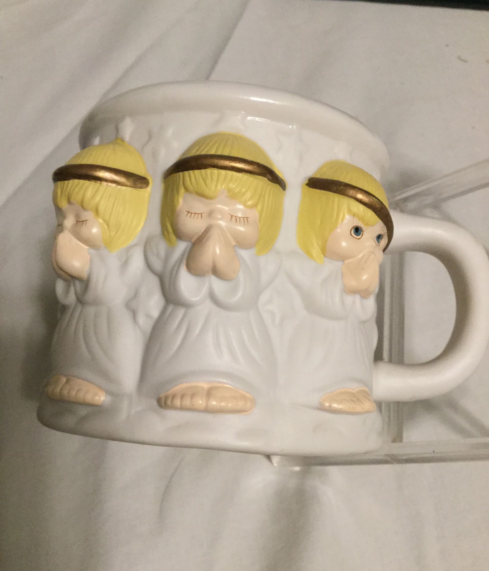Hallmark 3D Angels Praying Coffee Cup😇🙏🏼😇