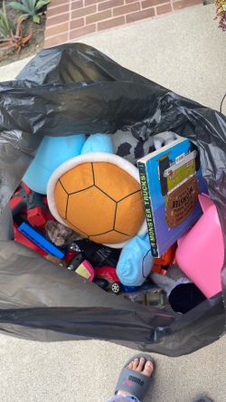 FREE TOYS