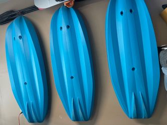 Set of 3 Lifetime Wave Youth 6 ft Sit-On-Top Kayak with Paddle Blue