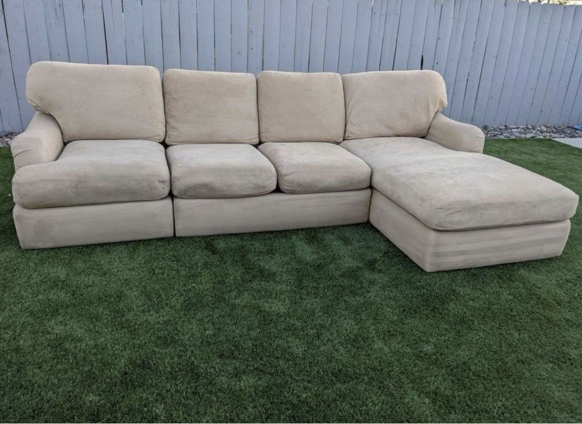 Light Beige Comfy Sectional Couch 