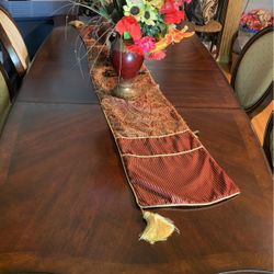 Beautiful Dinner Table With 4 Chairs And 2 Armchairs 