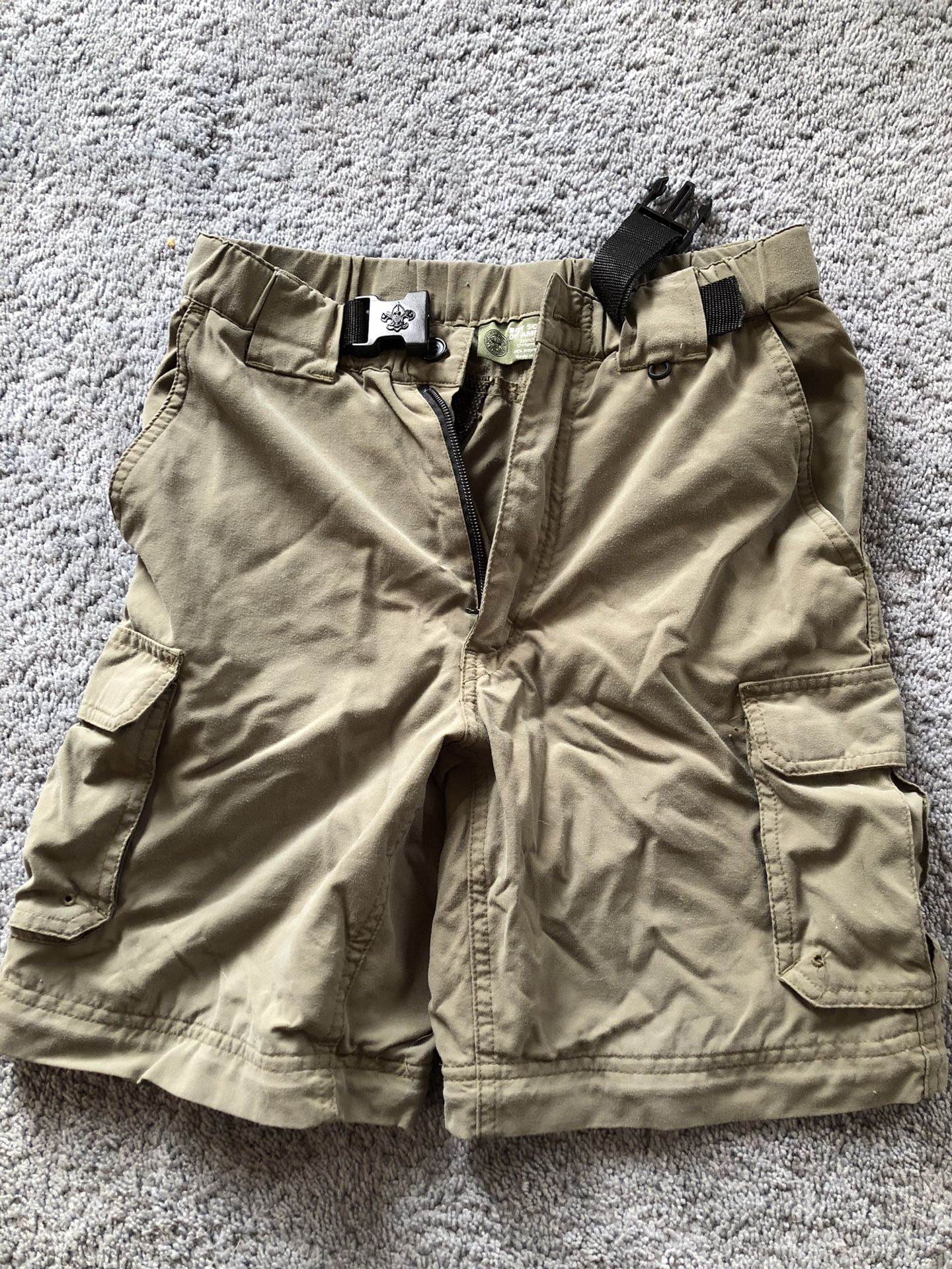 Youth Boy Scout Convertible Uniform shorts-Large