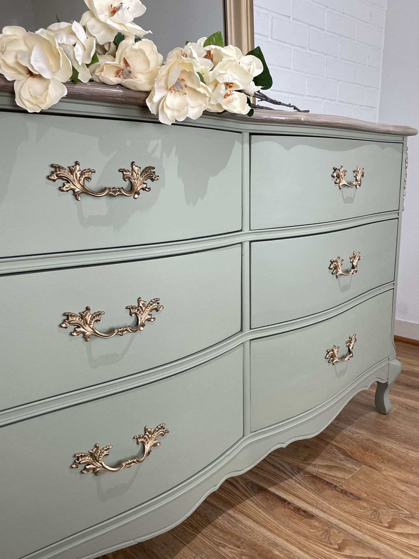 French Provincial Dresser 