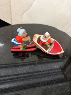 1995 Hallmark Keepsake Ornament Water Sports Skiing Santa